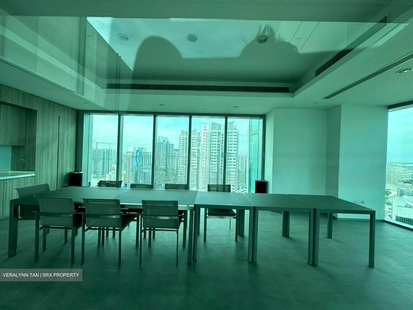 Arc 380 (D8), Office #471632821